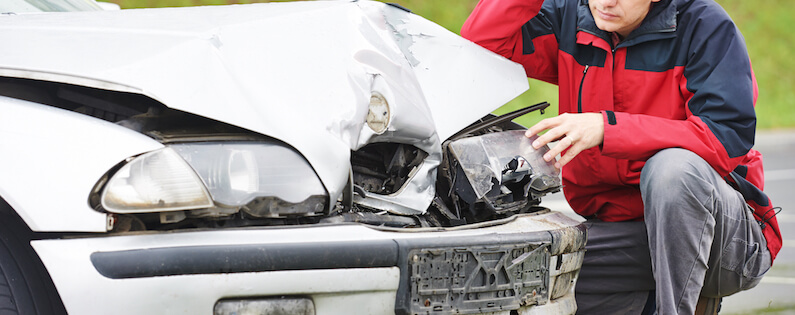 Buy crashed cars and accident cars for car dealers